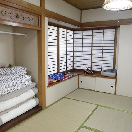 Отель Tokyo Mika House Экстерьер фото